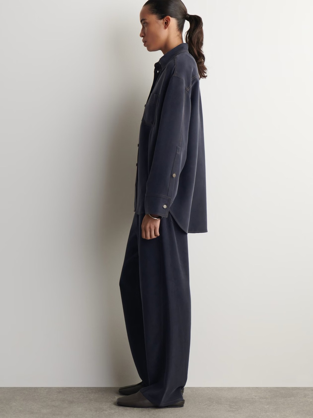 NWT COS (size 4) DENIM-EFFECT SILK SHIRT - Picture 3 of 13